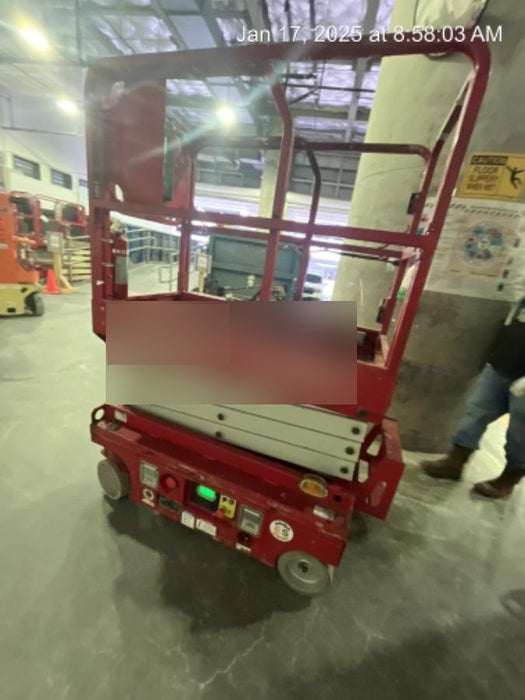 2017 MEC 1330SE 13' Scissor Lift w/2 Year Extended Full Warranty