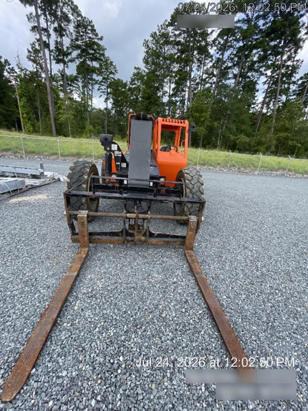 2023 SKYTRAK 8042