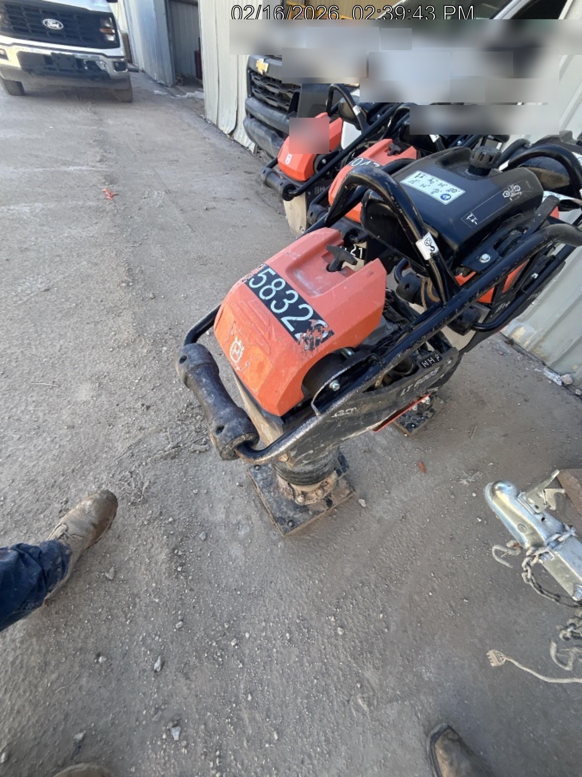 2025 HUSQVARNA LT6005