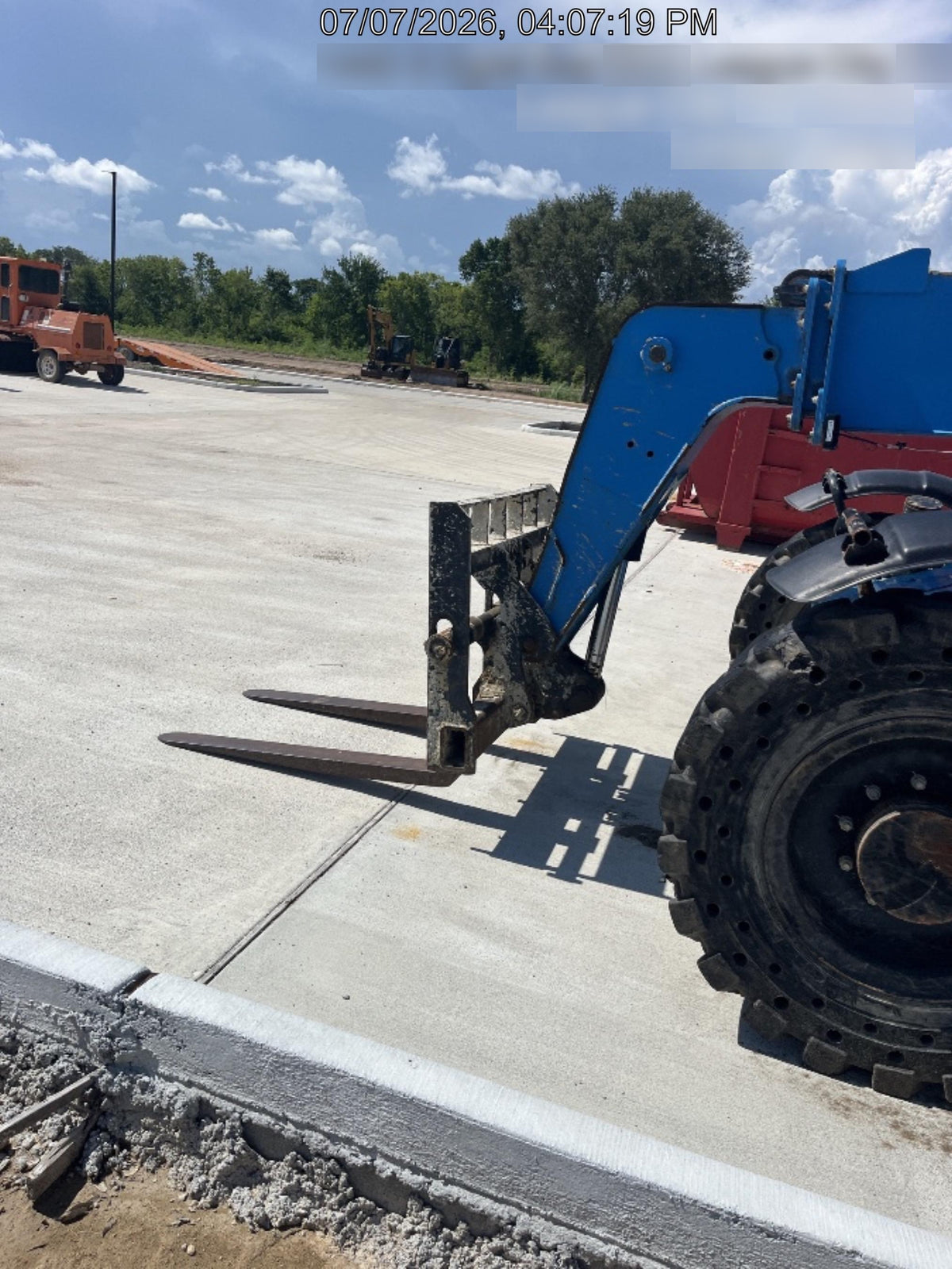 2017 Genie GTH-844 Diesel Engine, Solid Tires, 60" Carriage, Open ROPS