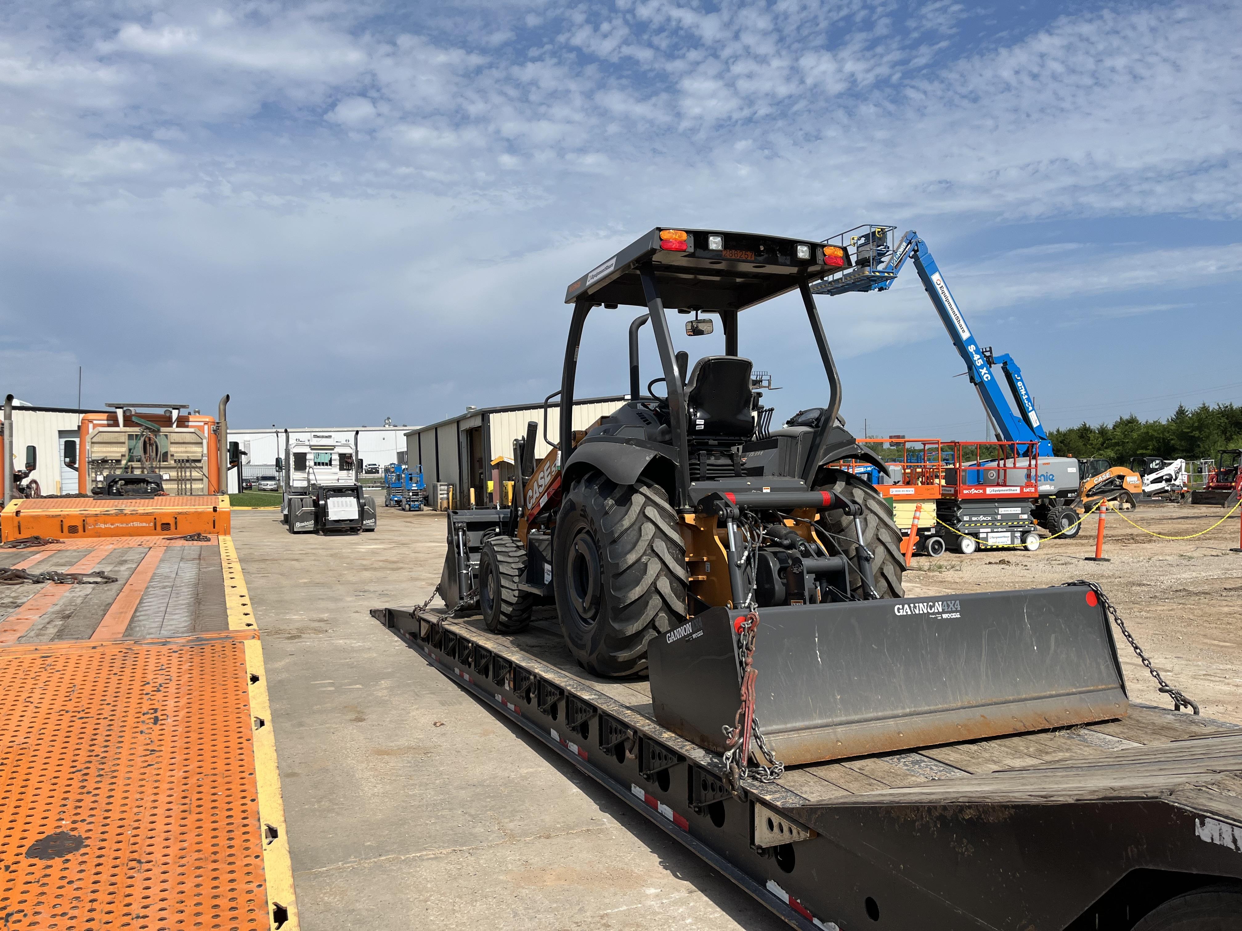 2023 CASE 570N EP