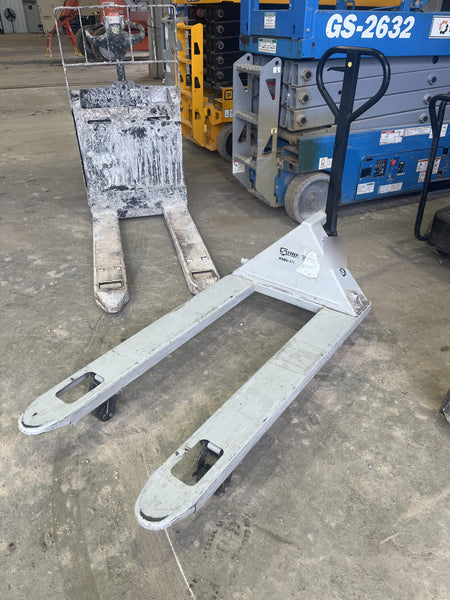 2020 STRONGWAY 4400 lb Pallet Jack