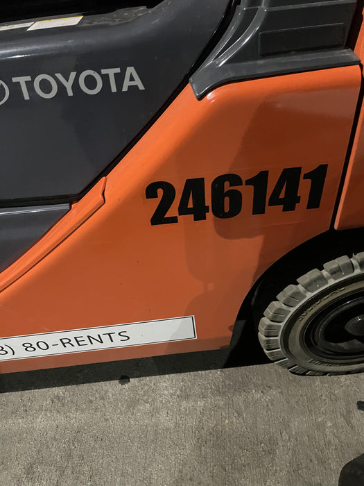 2022 TOYOTA 50-8FGU25