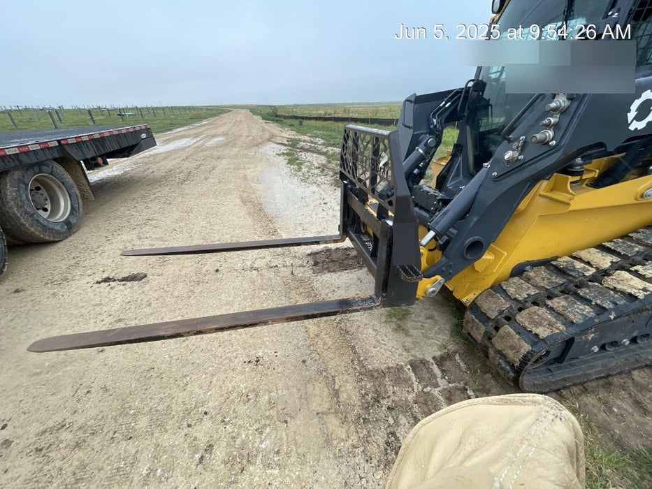 2019 PALADIN 48" Pallet Forks - Paladin