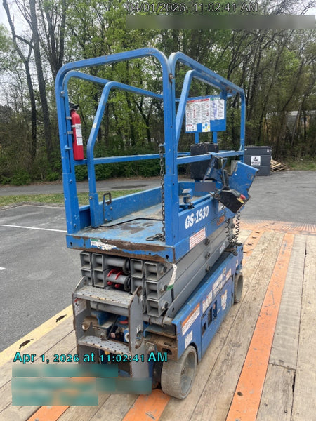 2019 Genie GS-1930 Fixed Rails with Chain Entry