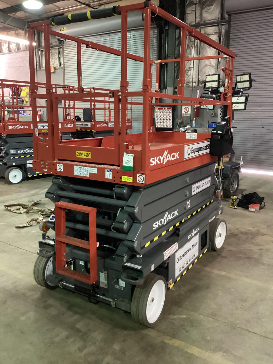 2022 SKYJACK SJ4732
