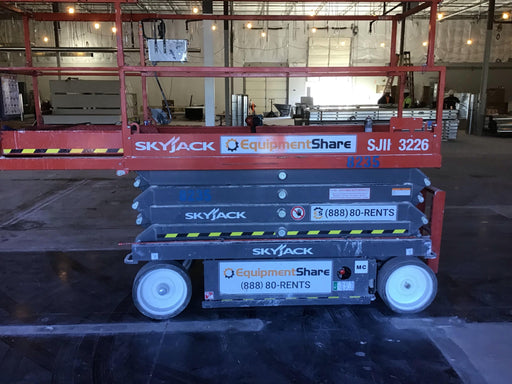 2018 Skyjack SJIII-3226 Skyjack SJIII3226 Scissor Lift w/Trojan Batteries