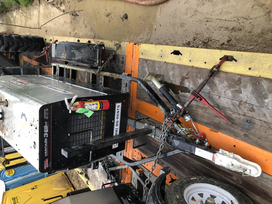 2019 Lincoln Electric Vantage 322 Welder Ready-Pak 3, Two wheel trailer, Fender and Light kit, Cable Rack