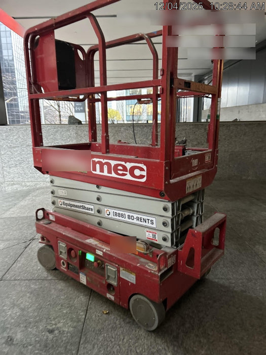 2020 MEC 1330SE Solid NM Tires, Steel Swing out Doors, LCS, Beacon, 900W Inverter