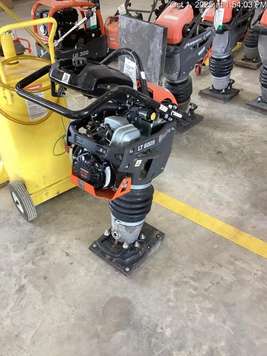 2025 HUSQVARNA LT6005