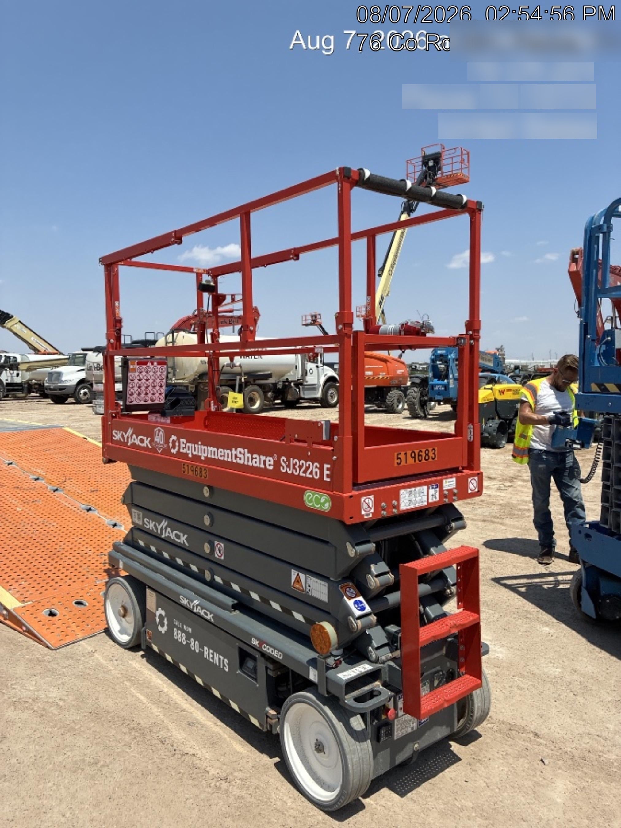 2025 SKYJACK SJ3226