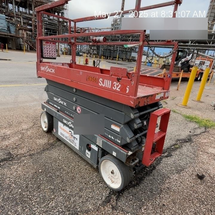 2017 Skyjack SJIII-3226 Skyjack SJ3226, Trojan Battery Set, Extended Warranty 5yr/5k hr