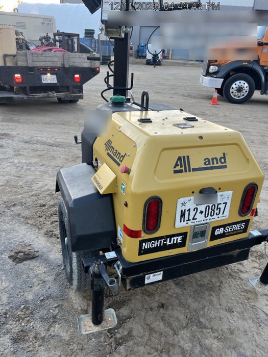 2022 Allmand NLV3GR (4) LED Light Fixture 350W, 23' Vertical Mast, 3kW Prime, Towable, ES Decals, T3