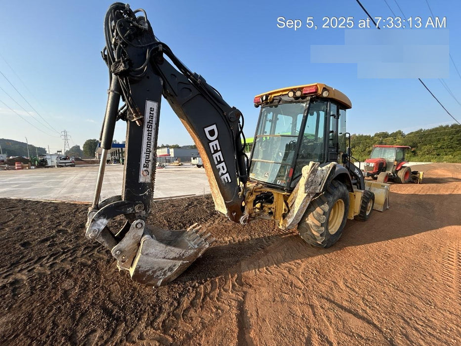 2019 John Deere 310LEP - Extendable Stick 4WD, Enclosed Cab w/Heat, AC , Extendable dipper, ISO Controls, Rear Auxiliary Hydraulics, Manual QC, Buckets: 12”, 18”, and 24”, 5yr / 5,000hr Extended Powertrain and Hydraulics