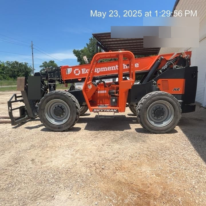 2023 SKYTRAK 10054