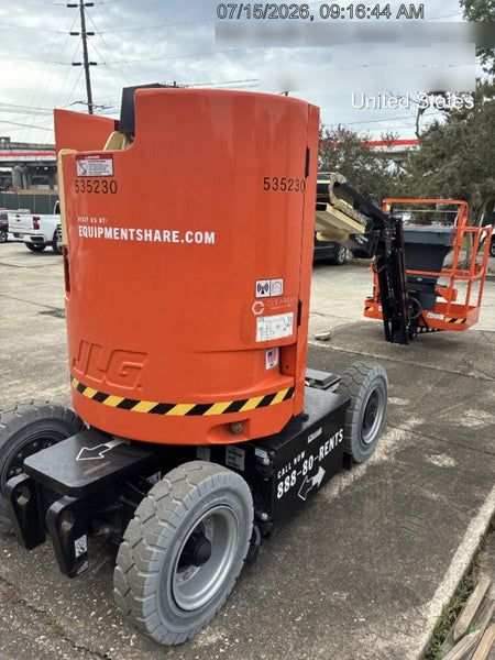 2025 JLG E300AJP