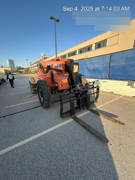 2019 Skytrak 6036 Canopy, Solid Tires, LED Work Lights, Beacon 50" Carriage, 48" Pallet Forks