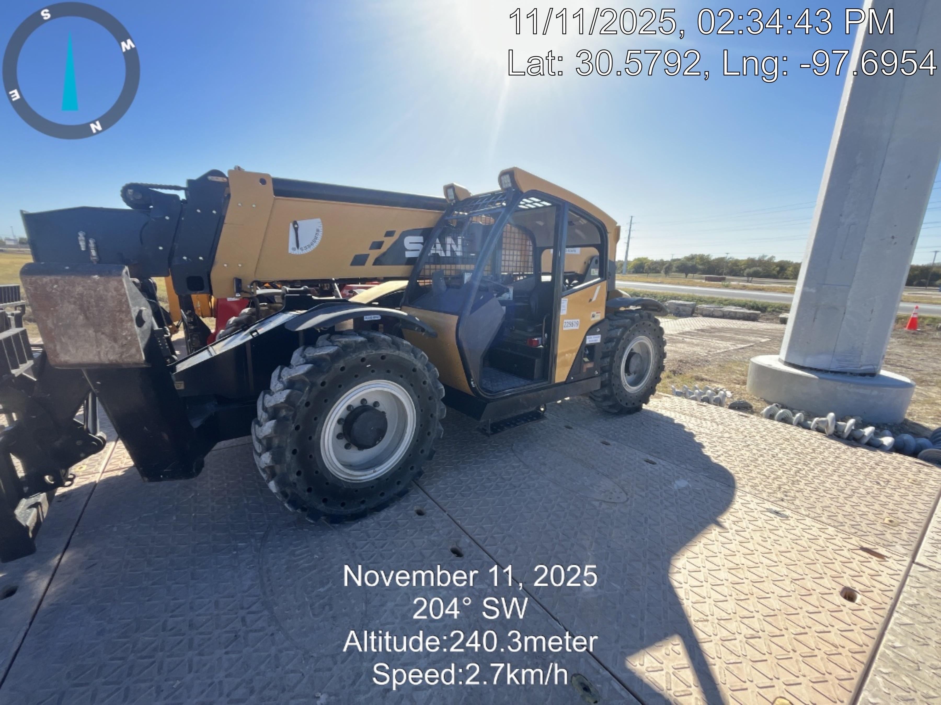 2022 SANY STH1056