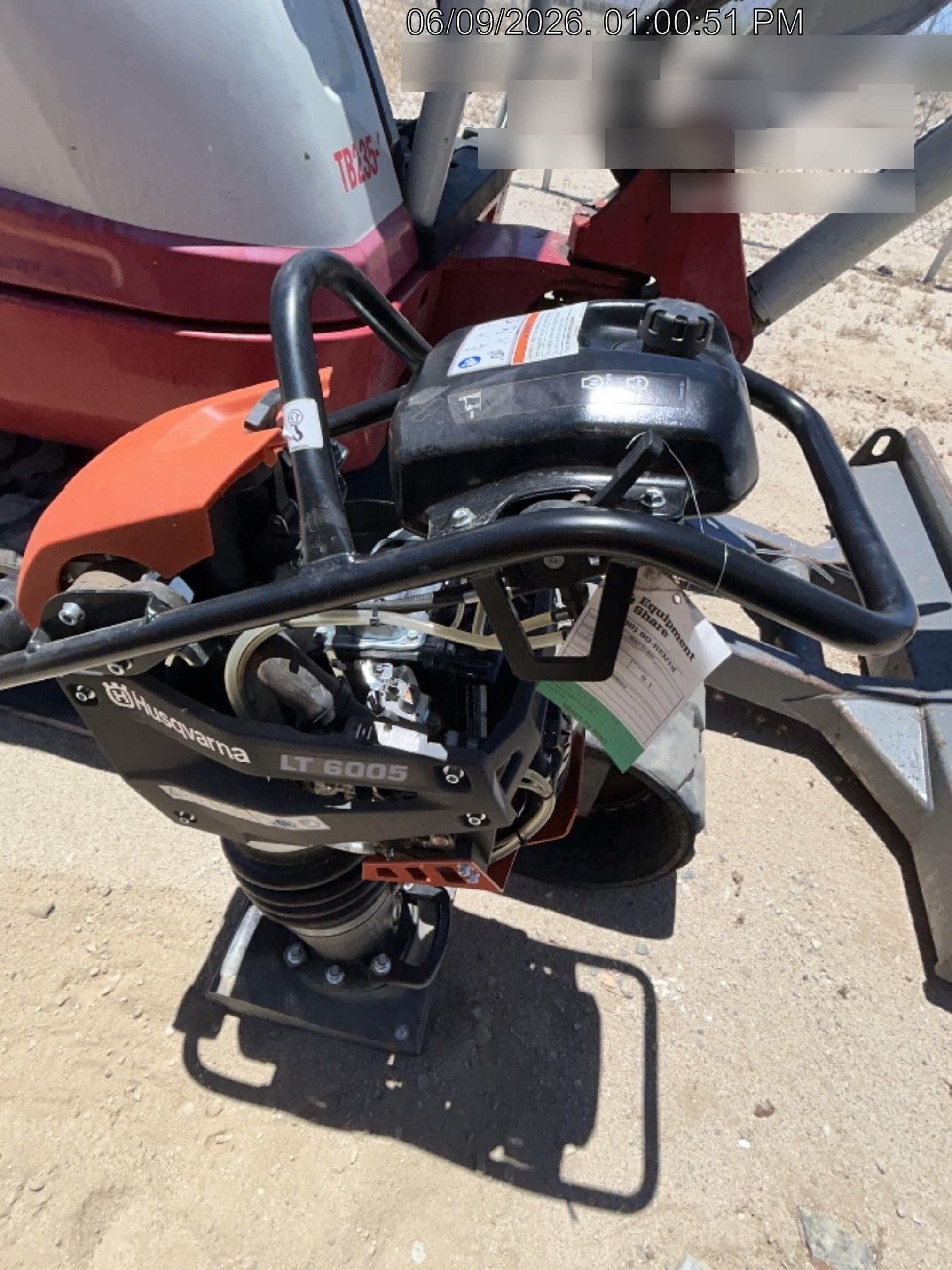2024 HUSQVARNA LT6005