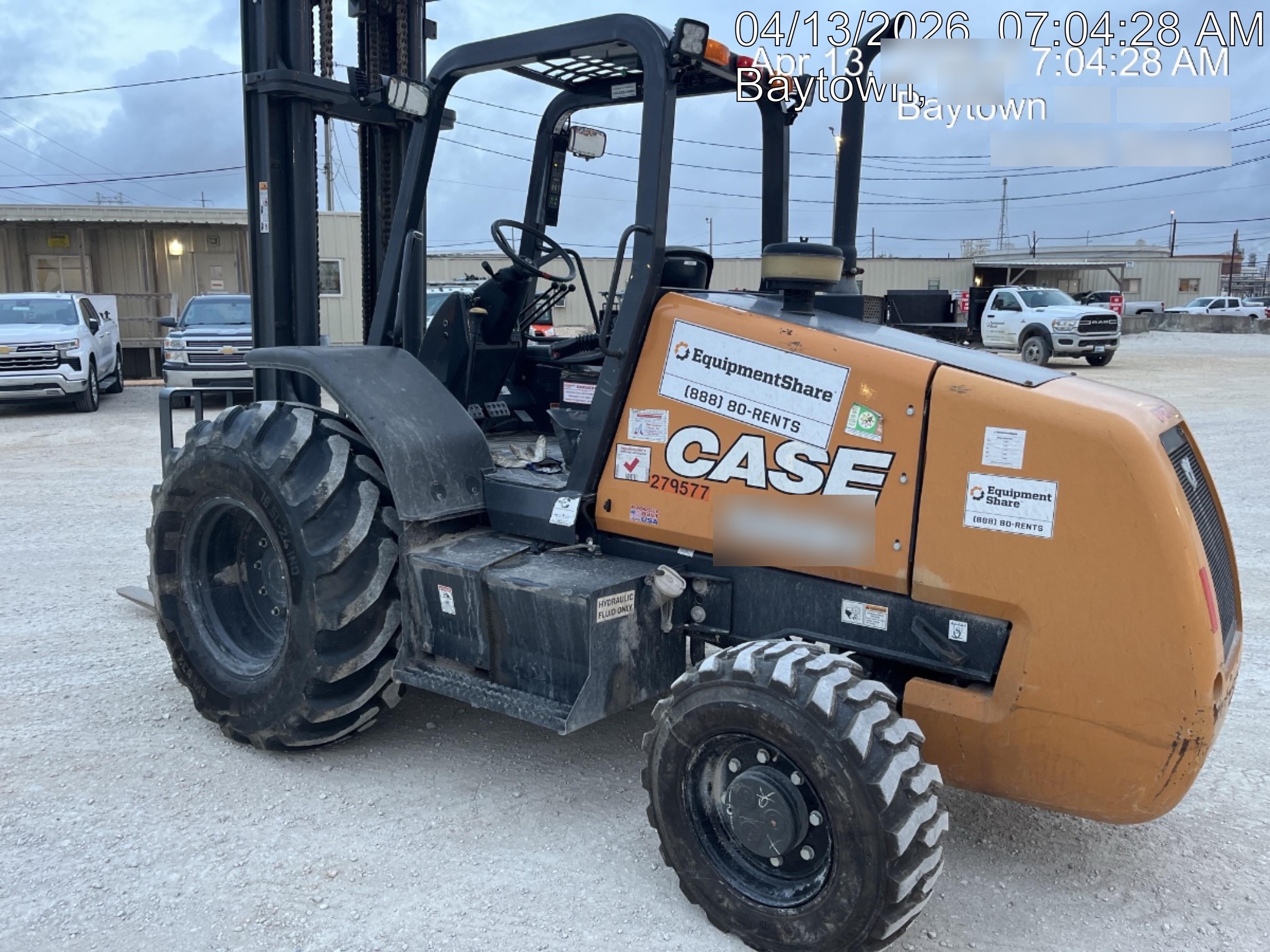 2023 CASE 588H