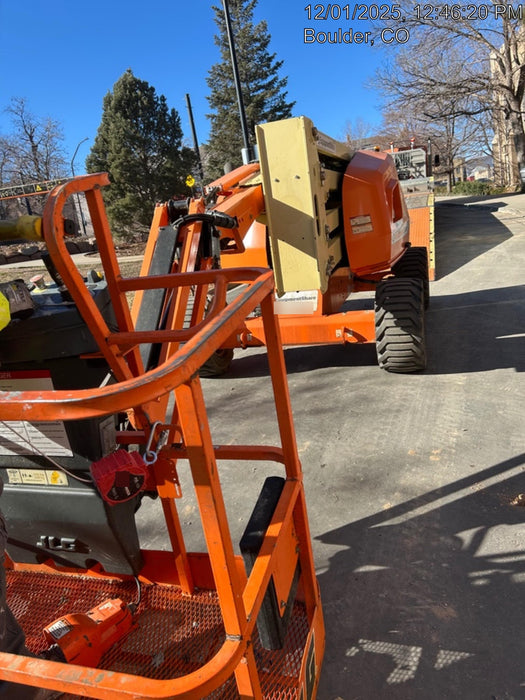2019 JLG 450AJ