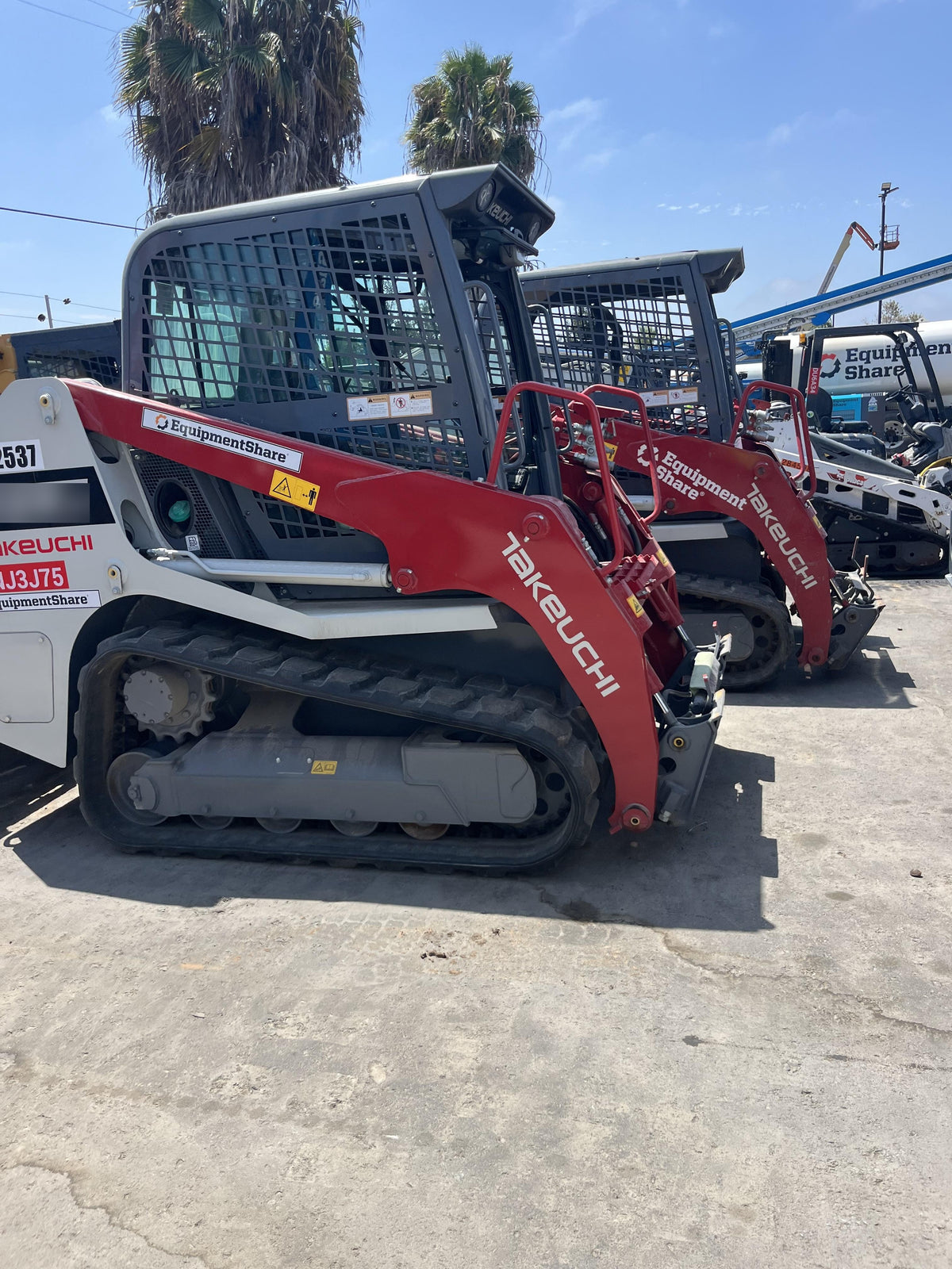 2024 TAKEUCHI TL8R2-CR