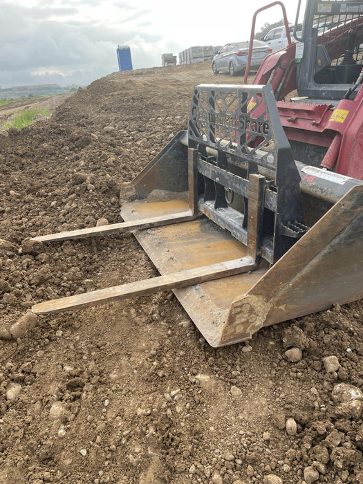 2021 PALADIN 48" Pallet Forks - Paladin