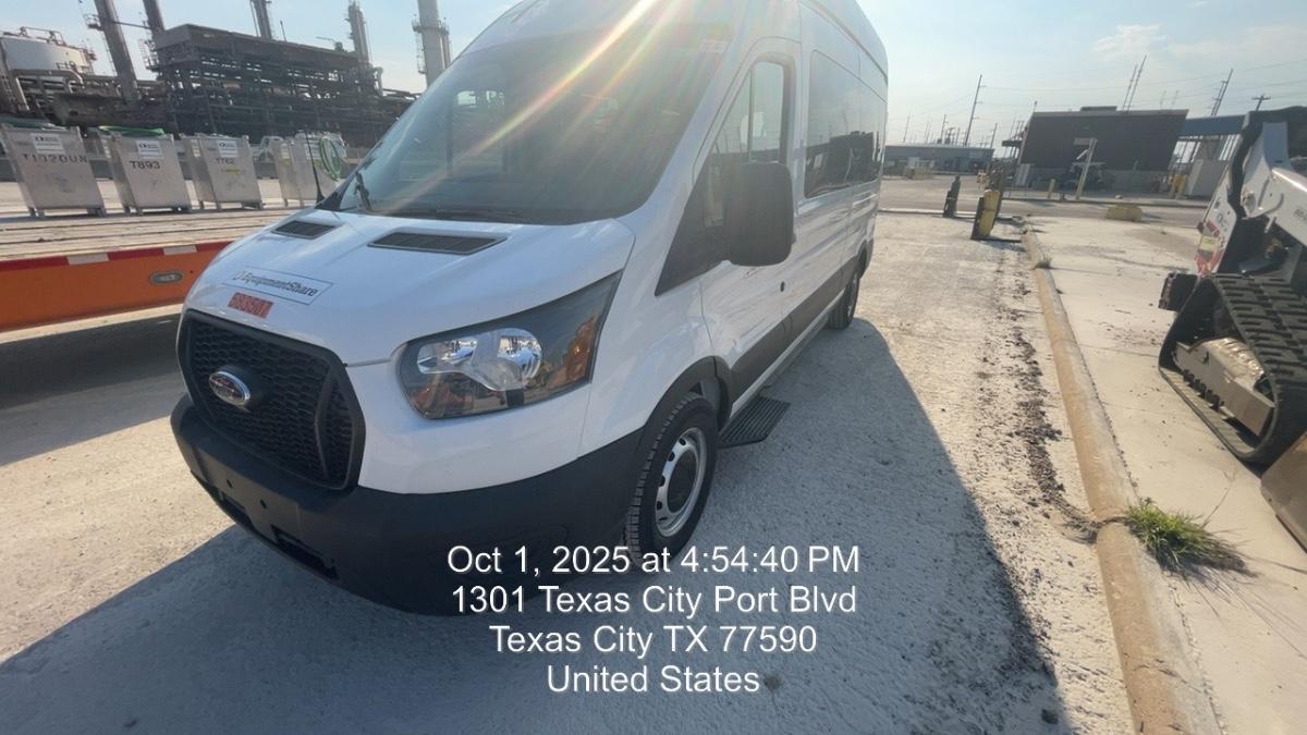 2024 FORD Transit 350 Rental