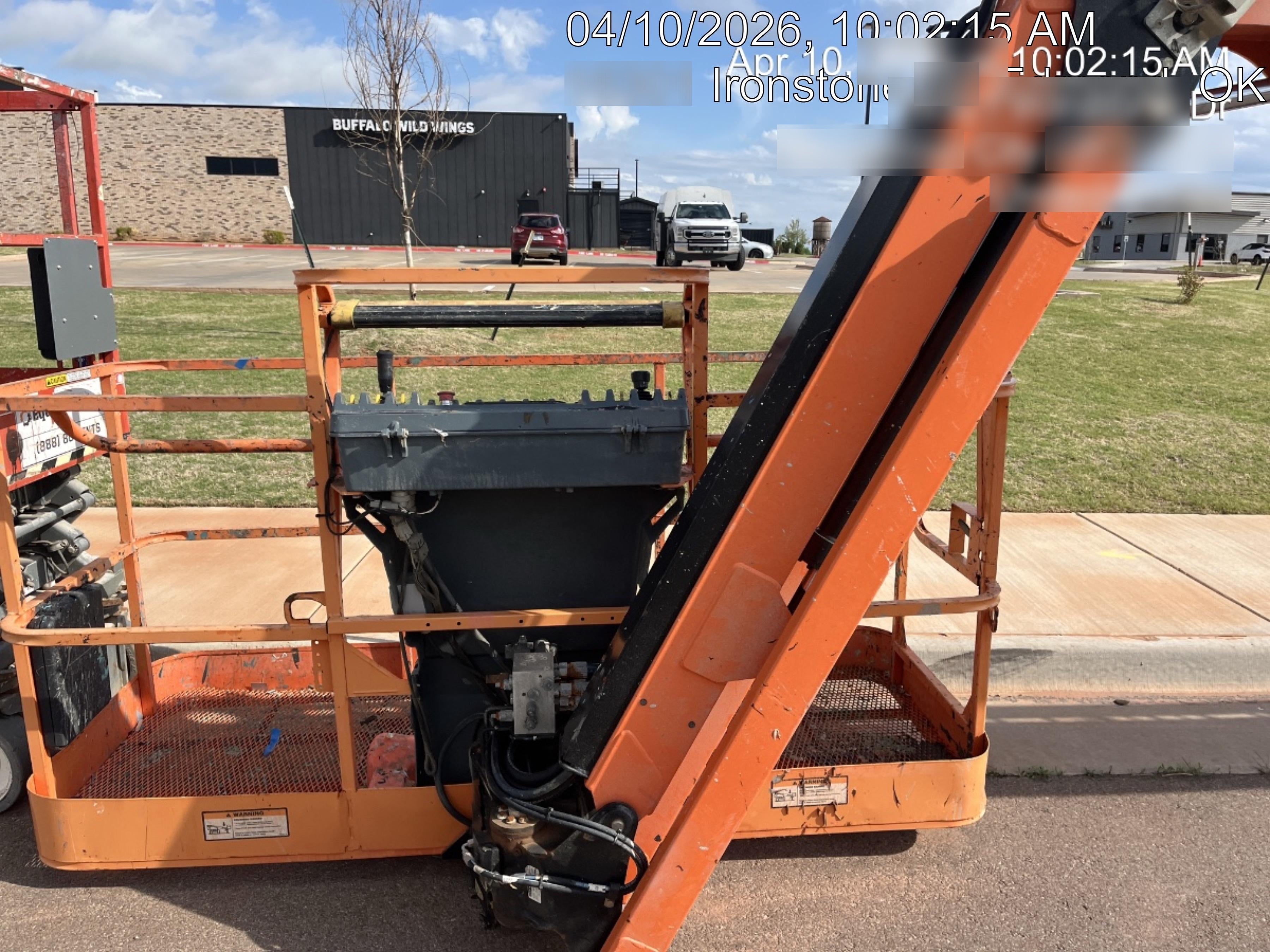2018 JLG 660SJ