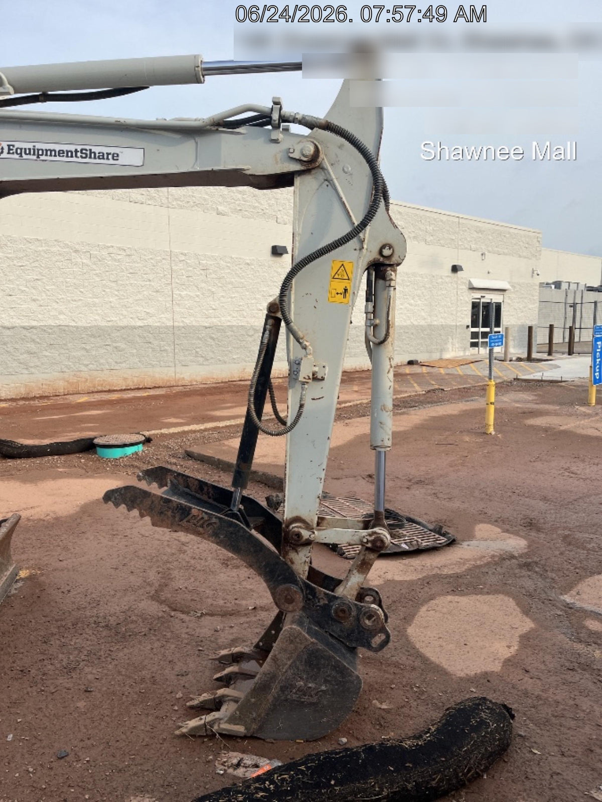 2022 TAKEUCHI TB250-2CR