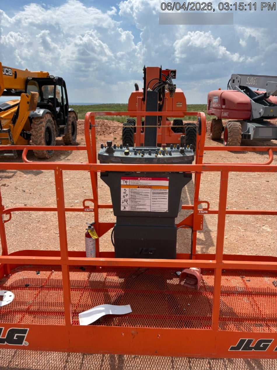 2018 JLG 860SJ