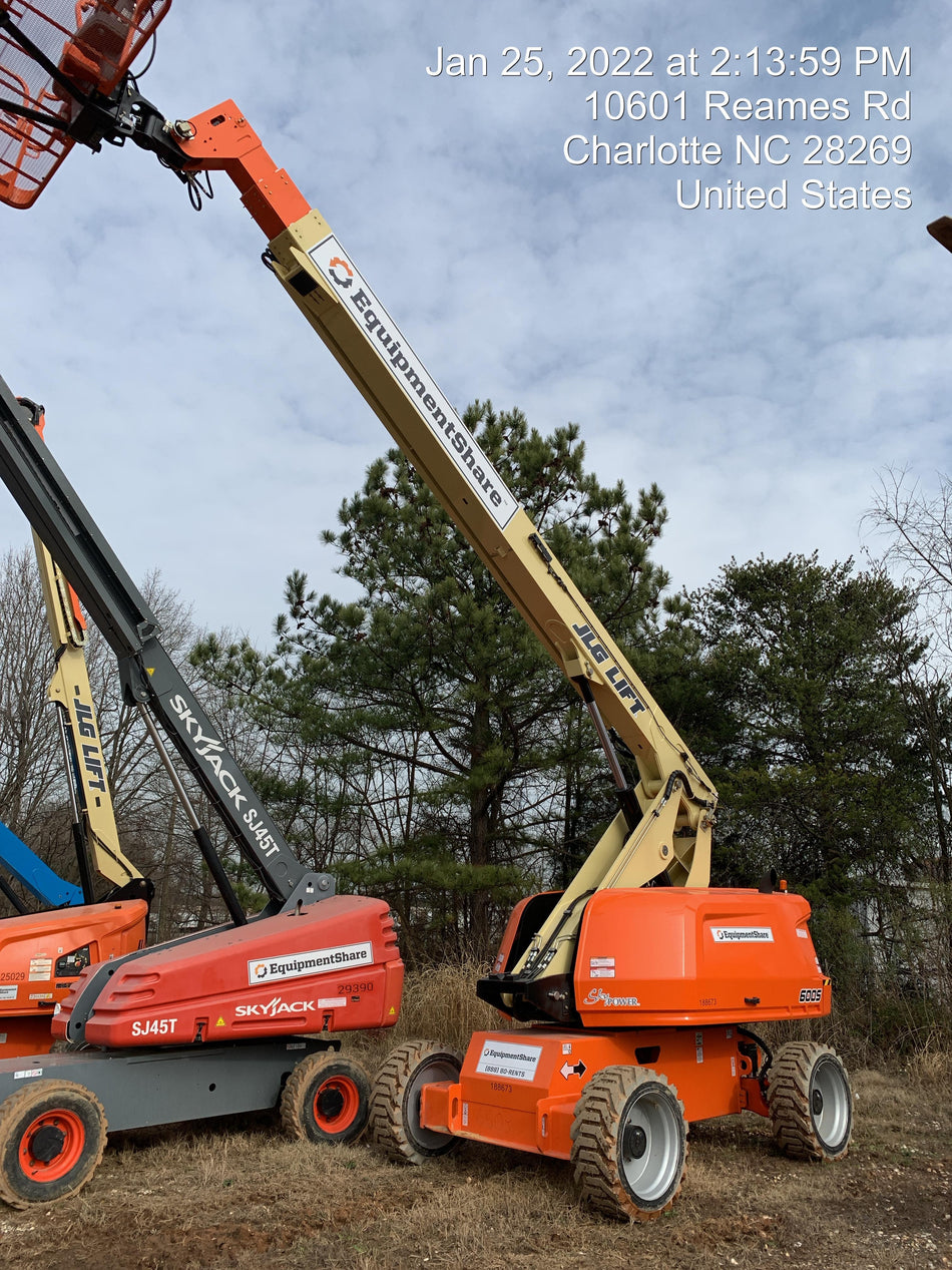 2021 JLG 600S