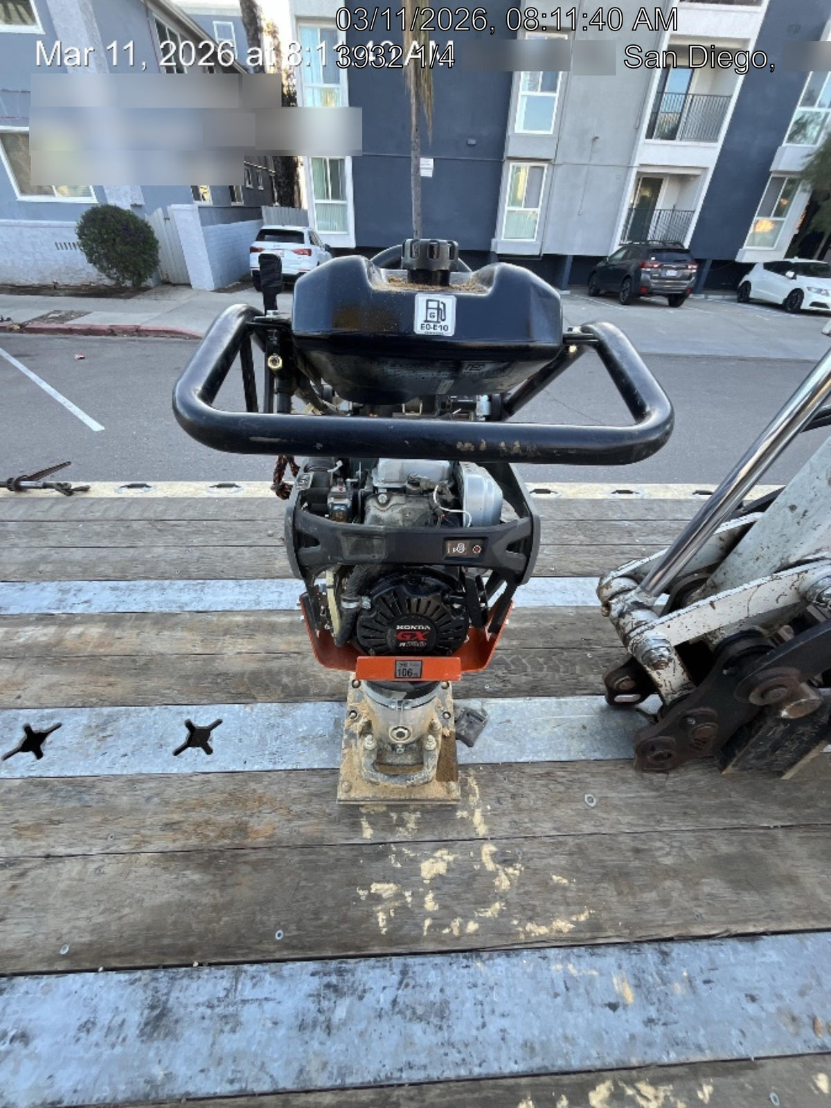 2025 HUSQVARNA LT6005