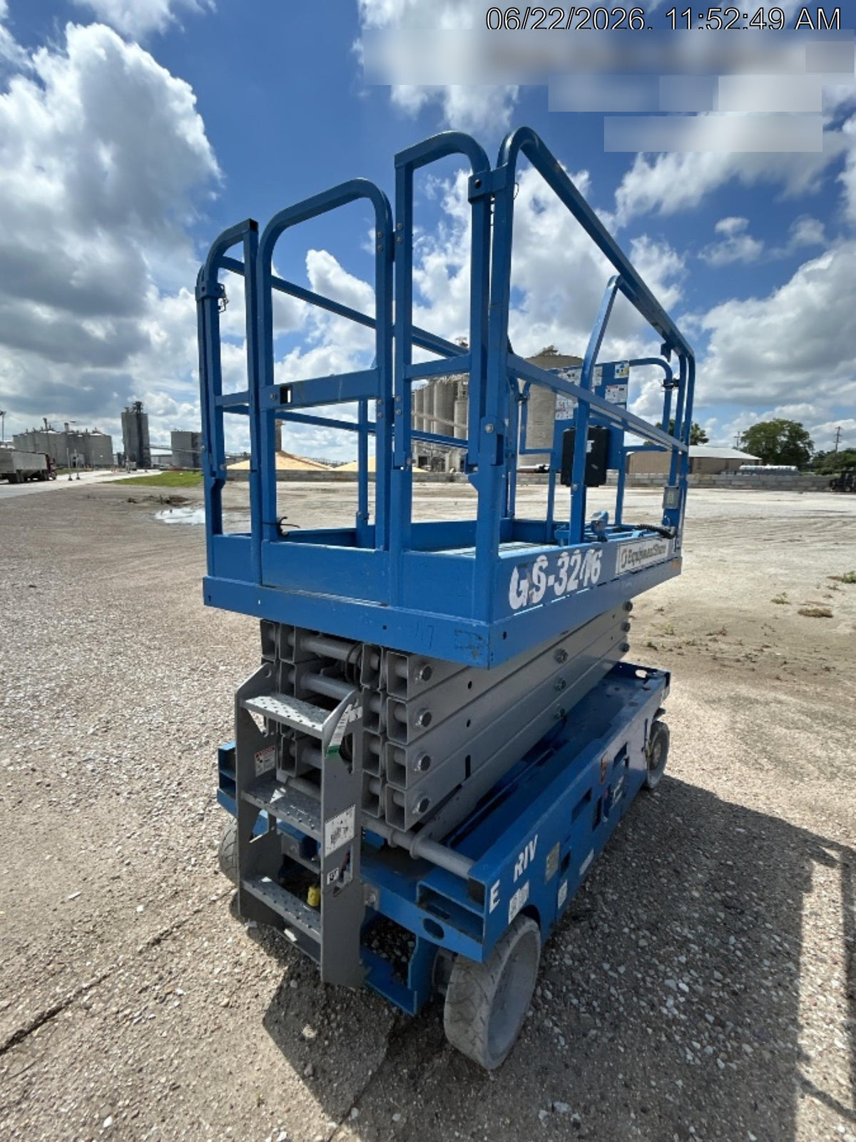 2022 GENIE GS-3246