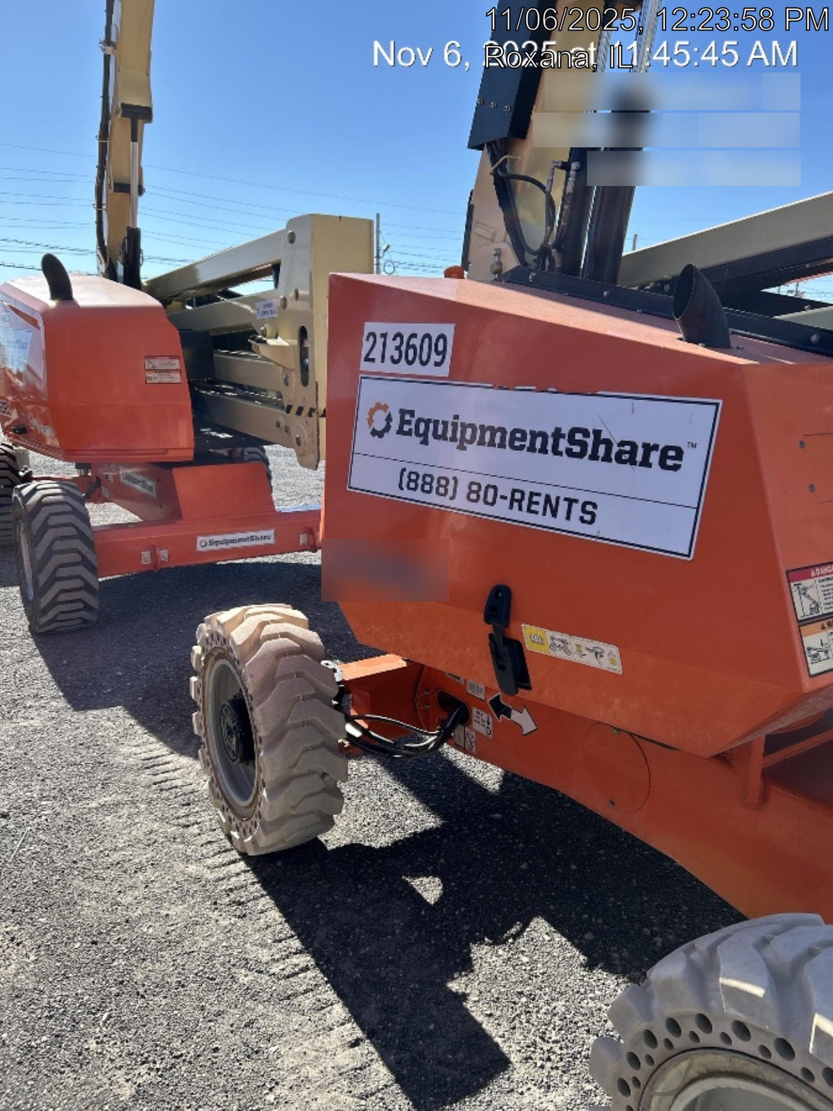 2022 JLG 340AJ