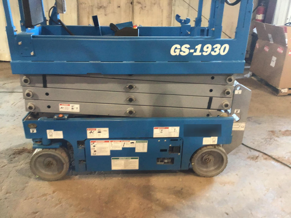 2018 Genie GS-1930 Genie GS-1930 w/Fixed Rail, Chain Entry