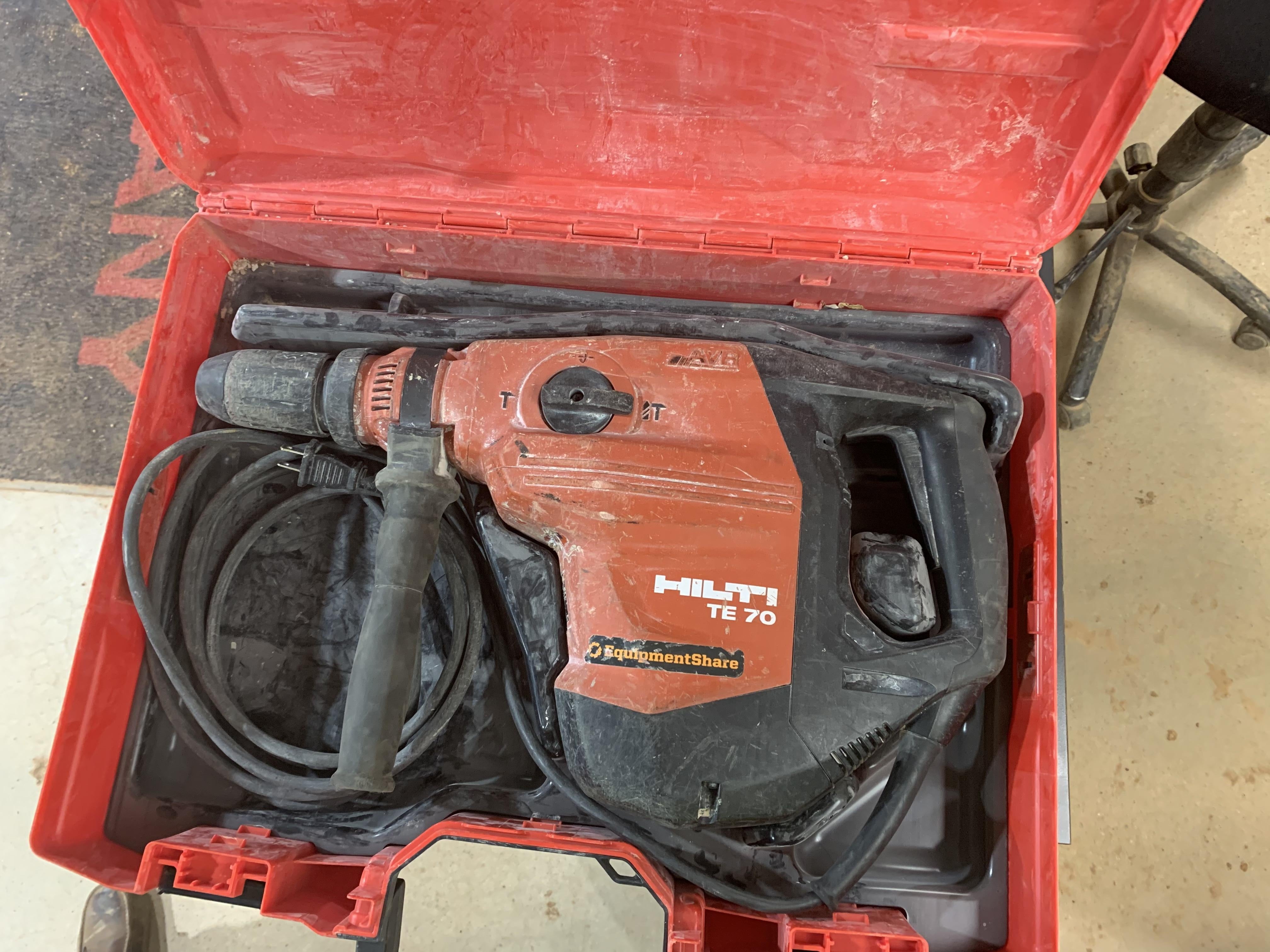 2019 HILTI TE 700-AVR