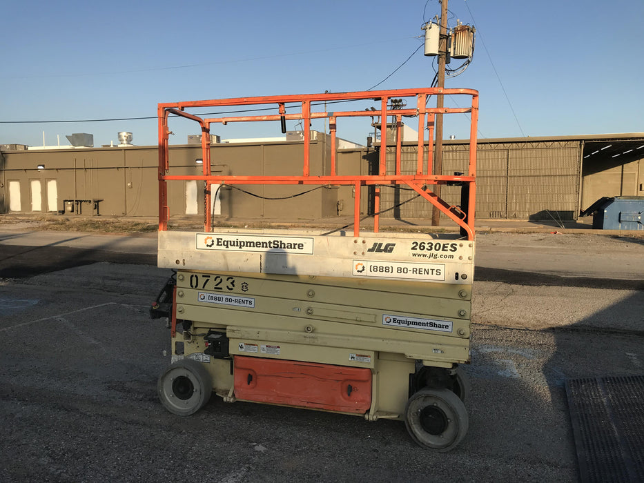 2006 JLG 2630ES