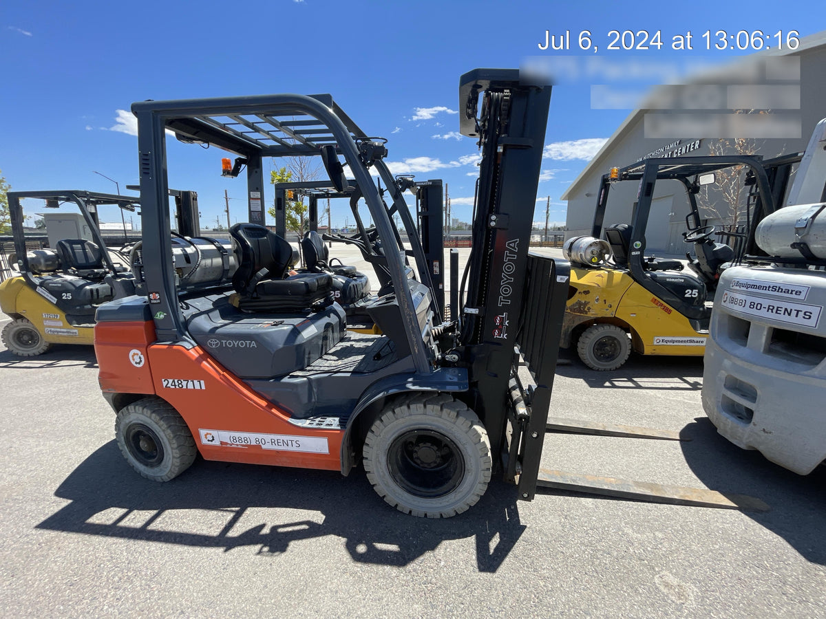 2022 TOYOTA 50-8FGU25