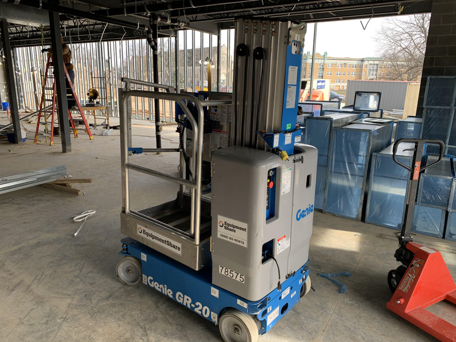 2020 GENIE GR-20