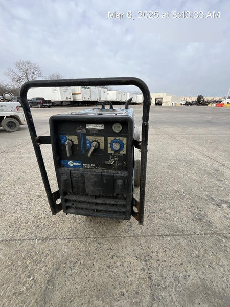 2019 Miller Electric BOBCAT 250 Standard w/Running Gear, Bracket, Hose