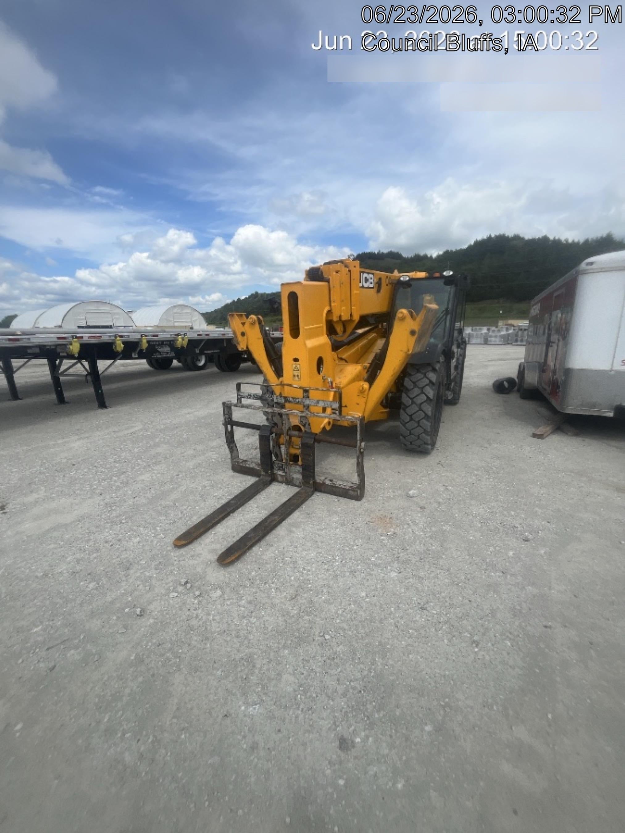 2023 JCB 510-56