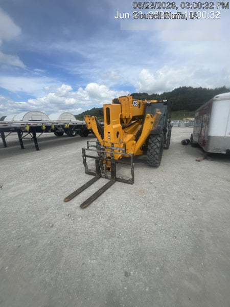 2023 JCB 510-56