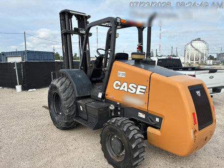 2023 CASE 588H
