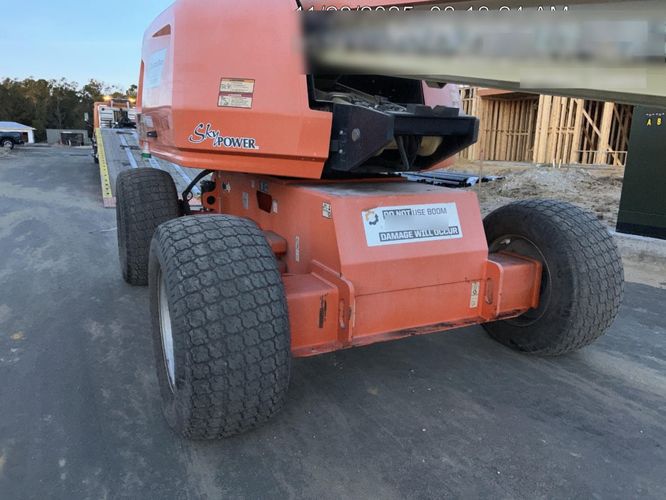 2019 JLG 660SJ