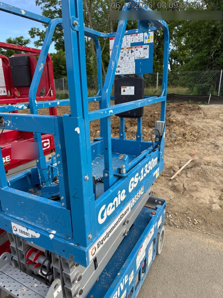 2021 GENIE GS-1330m