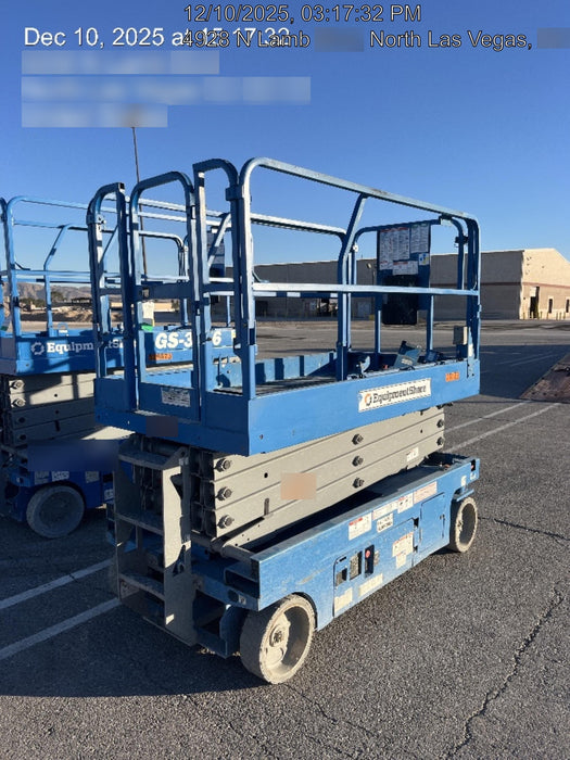 2019 Genie GS-2646 folding rails with full height swing gate