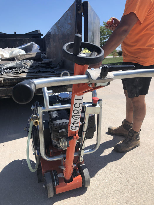 2021 HUSQVARNA FS309