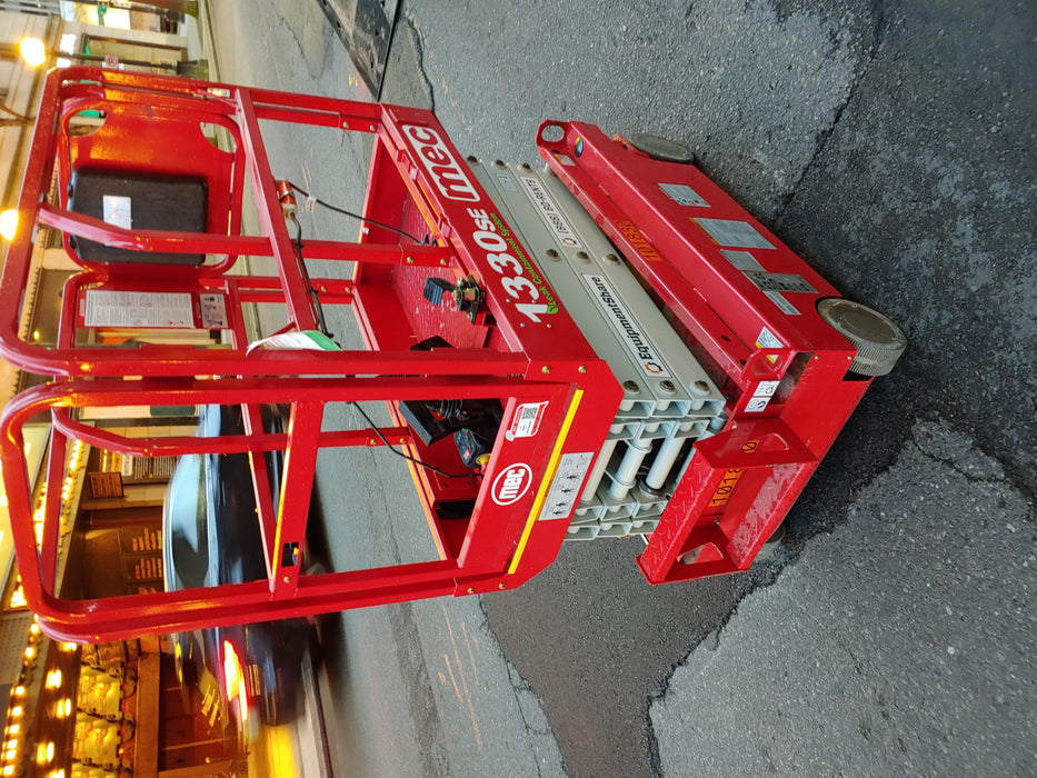 2020 MEC 1330SE Solid NM Tires, Steel Swing out Doors, LCS, Beacon, 900W Invertor