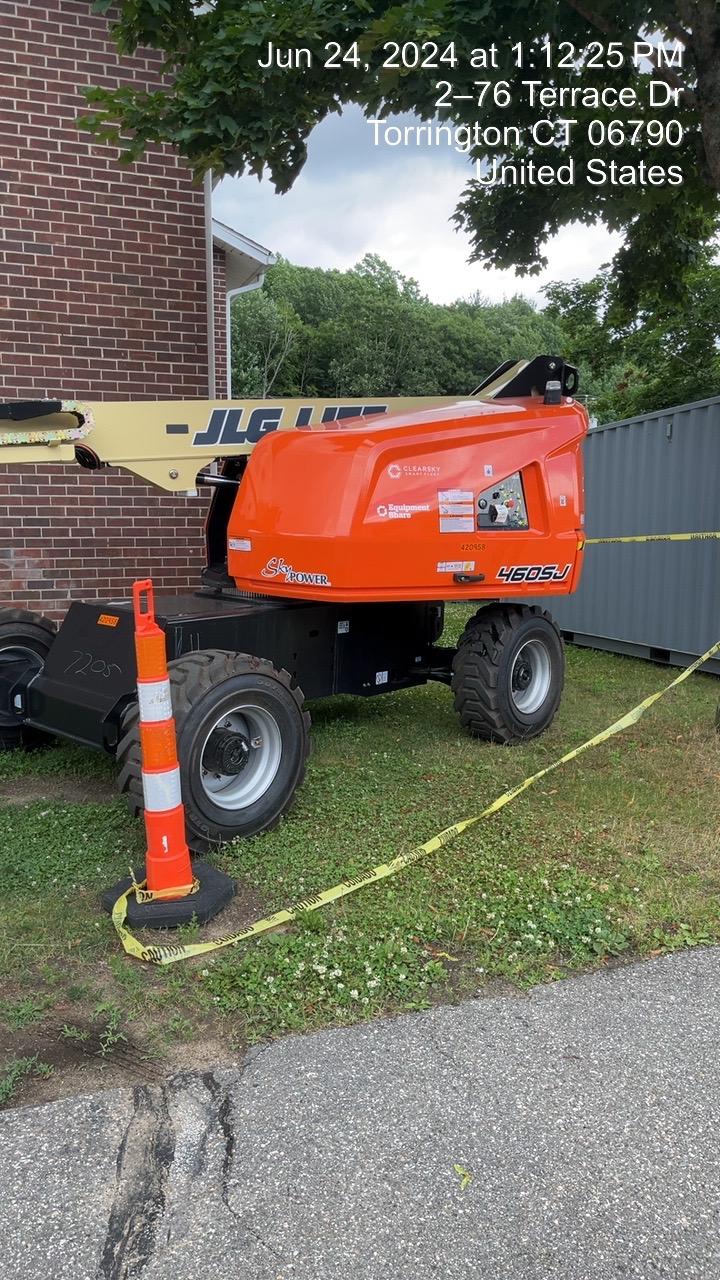 2024 JLG 460SJ